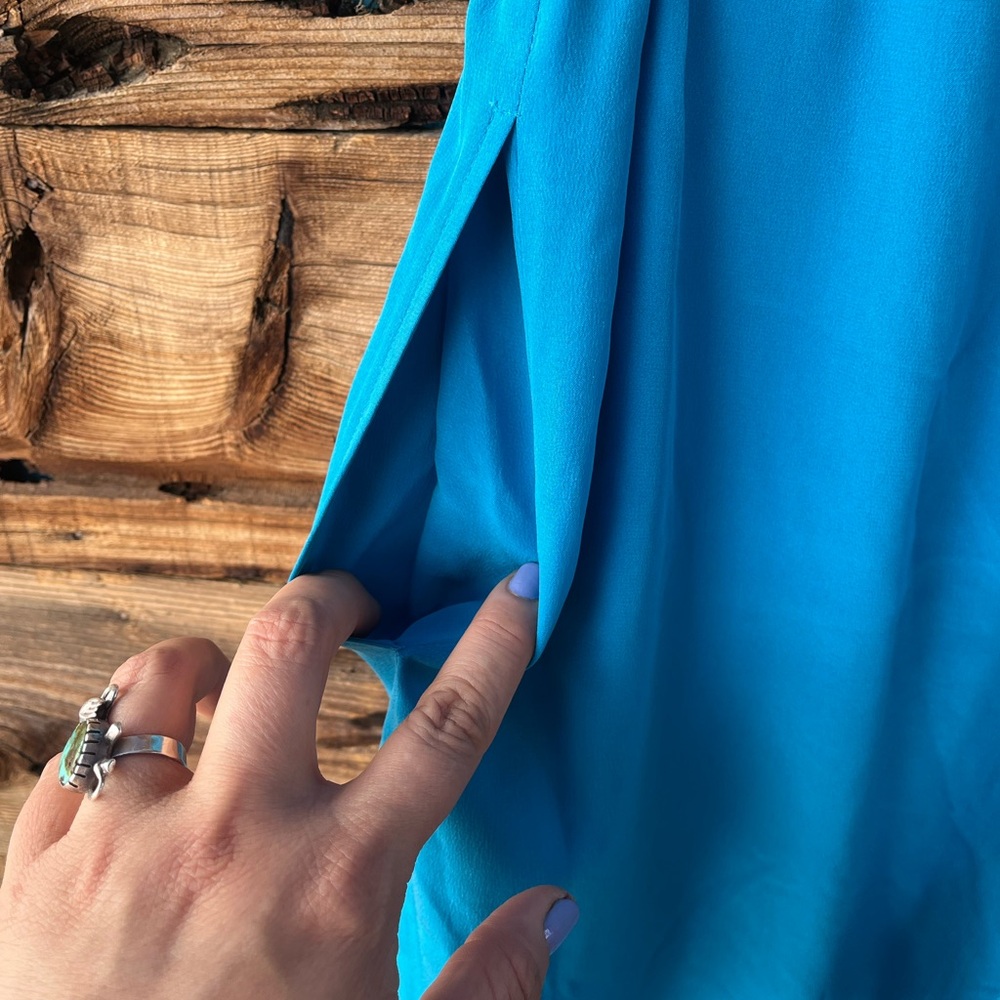 DIANE VON FURSTENBERG | Silk Assets 100% Silk Teal Blue & Lime Tulip 2-Piece Set - Picture 10 of 11